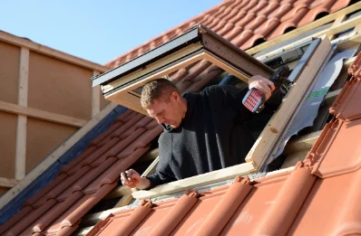 Pose de fenêtres de toit Velux à Lapouyade